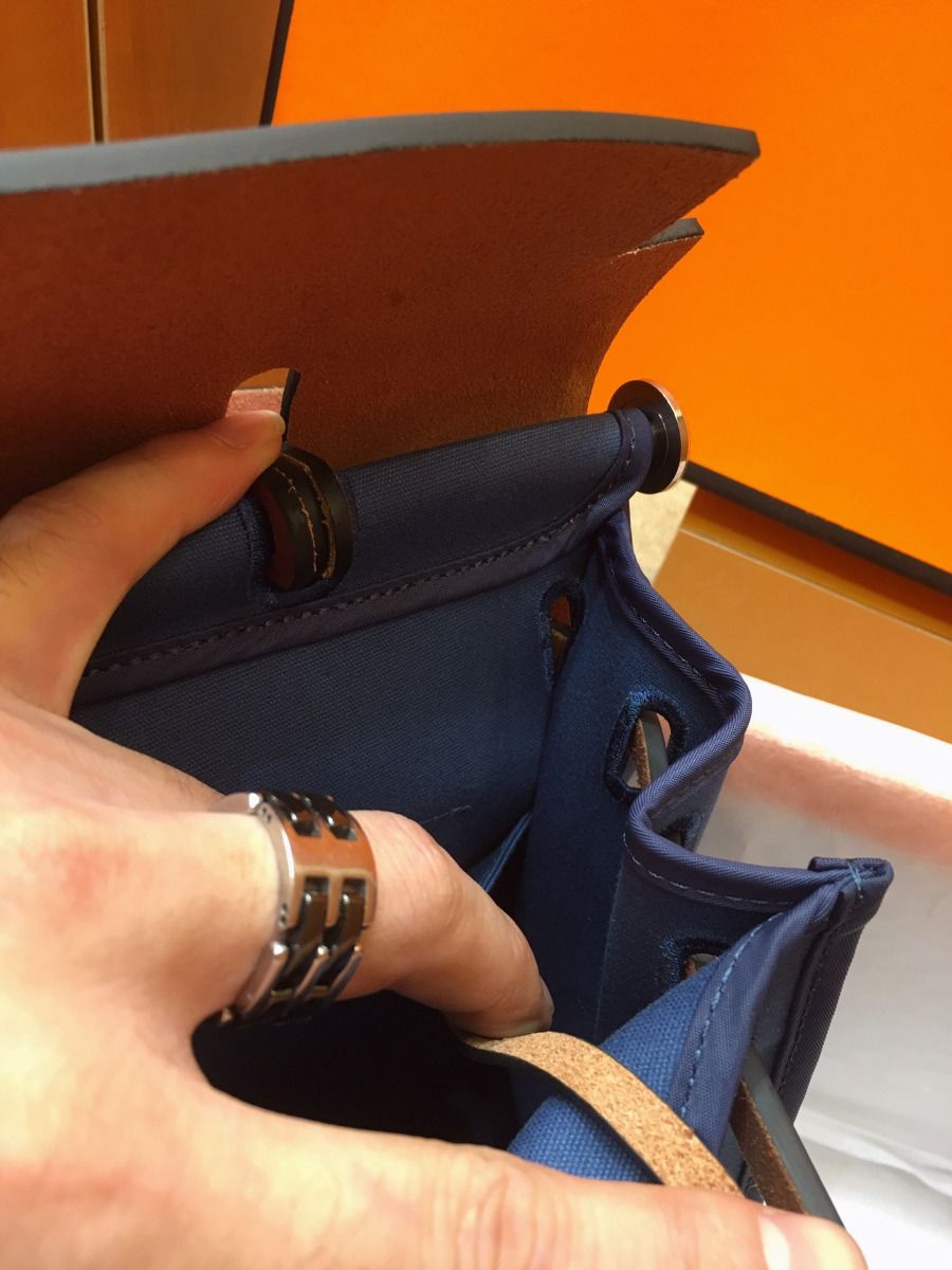 Hermes Herbag Zip 31cm Bag In Camel And Blue - Image 7