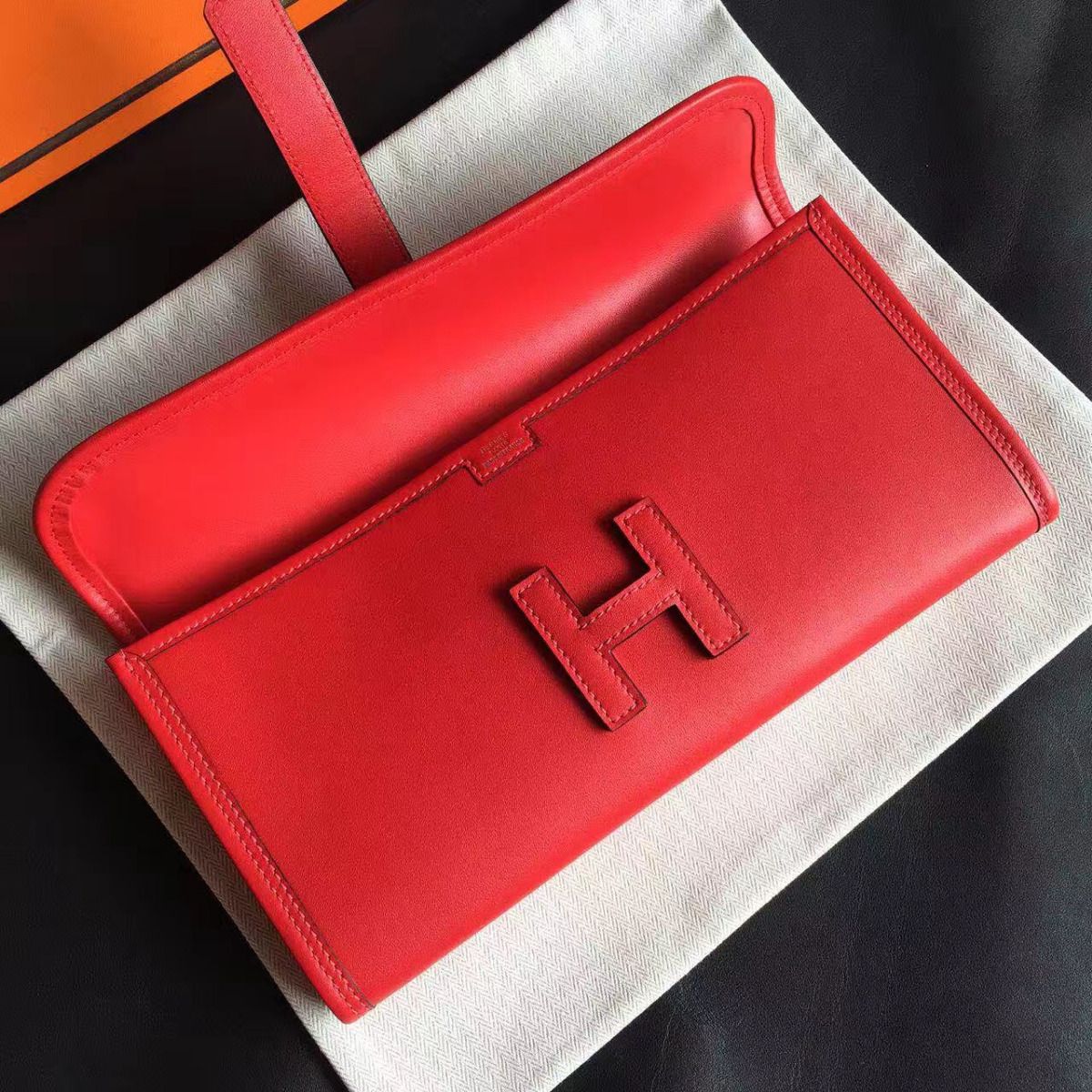 Hermes Jige Elan 29 Clutch In Red Swift Calfskin - Image 4