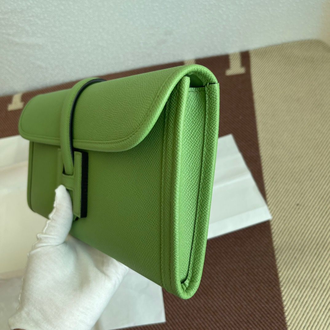 Hermes Jige Elan 29 Clutch Bag In Vert Criquet Epsom Leather - Image 7