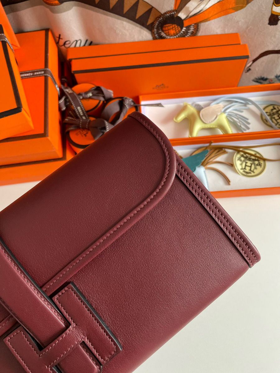 Hermes Jige Elan 29 Clutch Bag In Bordeaux Swift Calfskin - Image 5