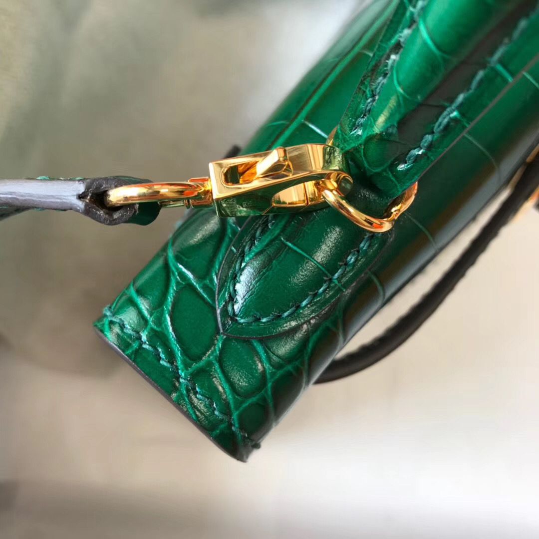 Hermes Kelly Mini II Handmade Bag In Green Crocodile Embossed Leather - Image 7