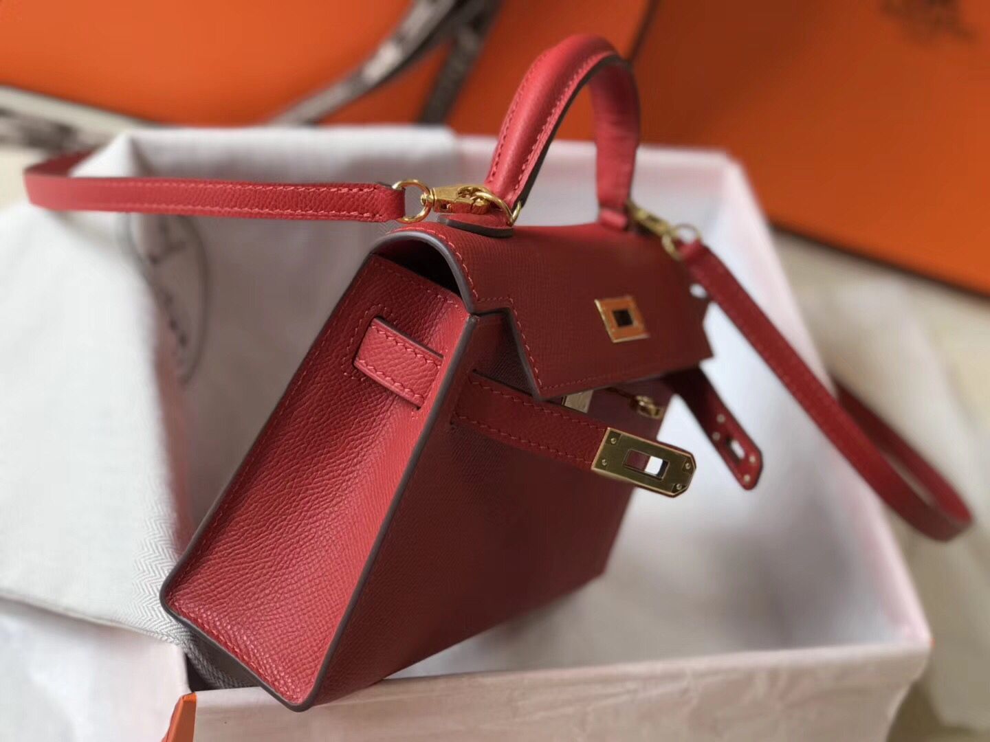 Hermes Kelly Mini II Bag In Rouge Vif Epsom Leather GHW - Image 5
