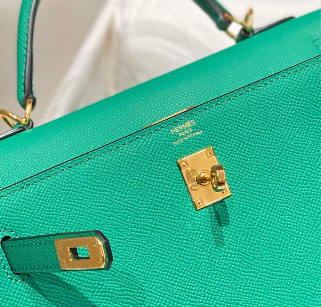 Hermes Kelly 25cm Sellier Bag In Vert Jade Epsom Leather - Image 6