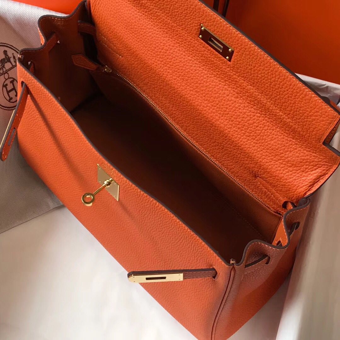 Hermes Kelly 28cm Bag In Orange Clemence Leather GHW - Image 6