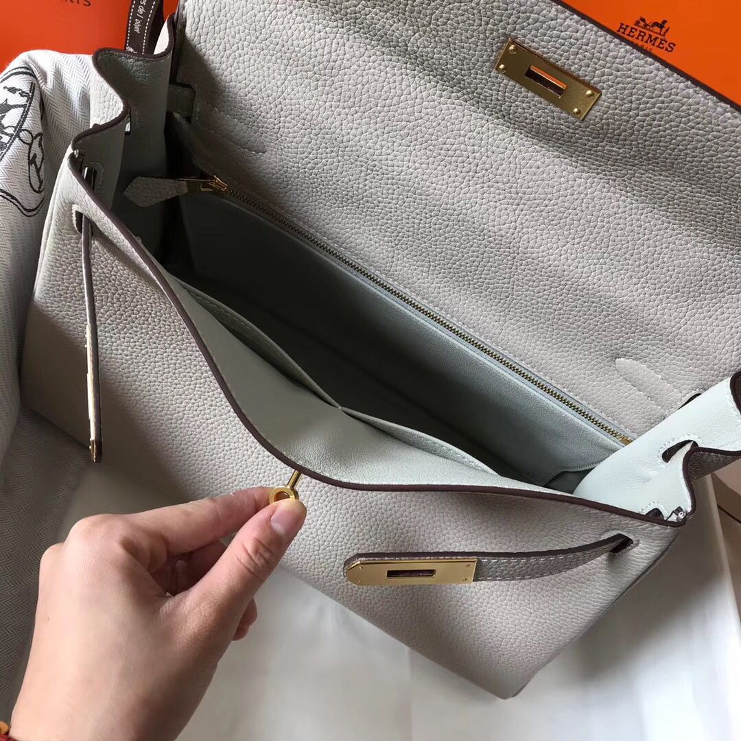 Hermes Kelly 32cm Bag In Pearl Grey Clemence Leather GHW - Image 9