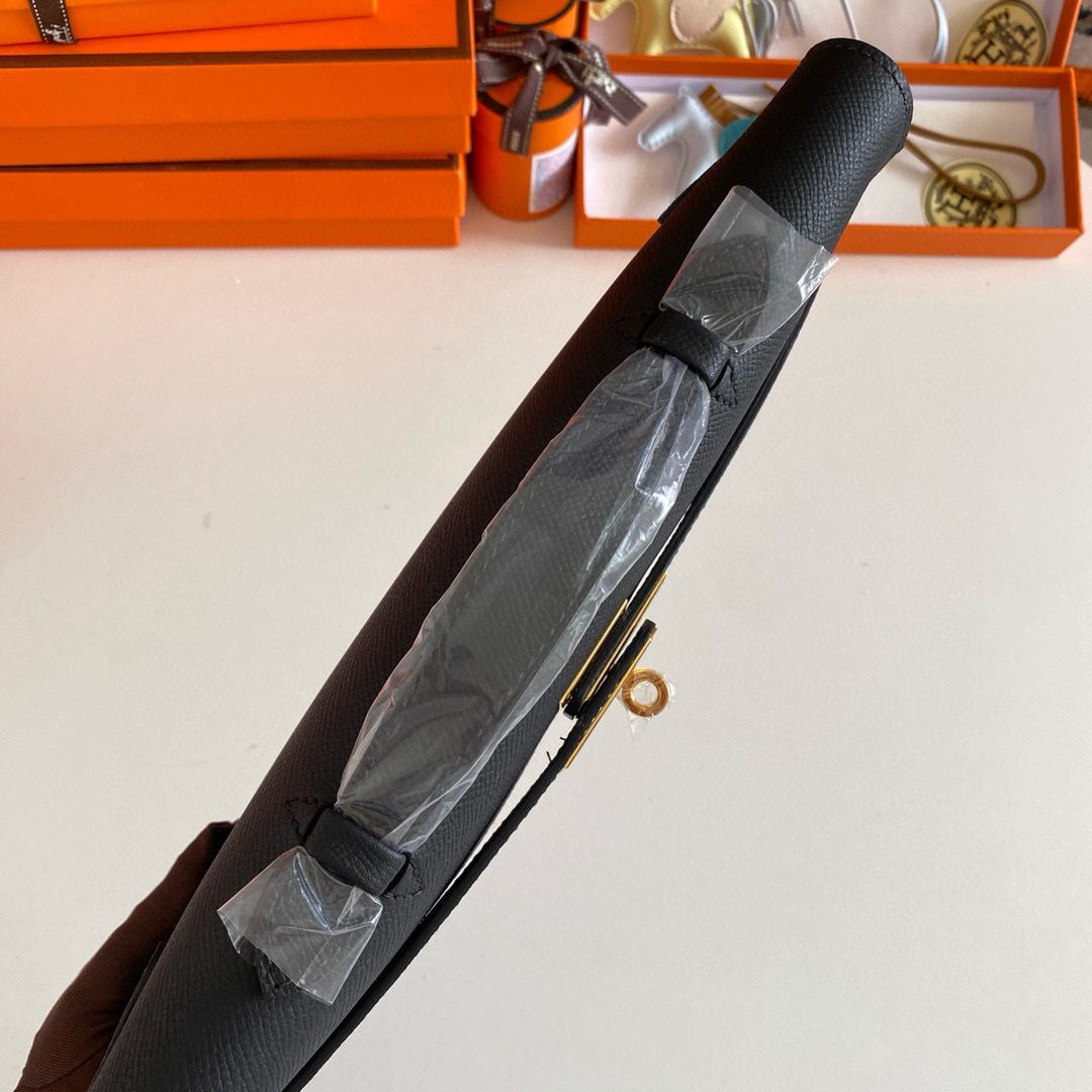 Hermes Kelly Cut Handmade Bag in Black Epsom Calfskin - Image 6