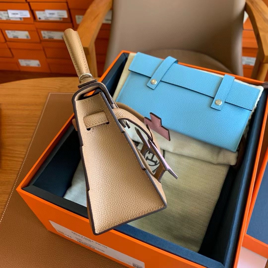Hermes Kelly Doll Picto Bag in Chai Epsom Calfskin - Image 4