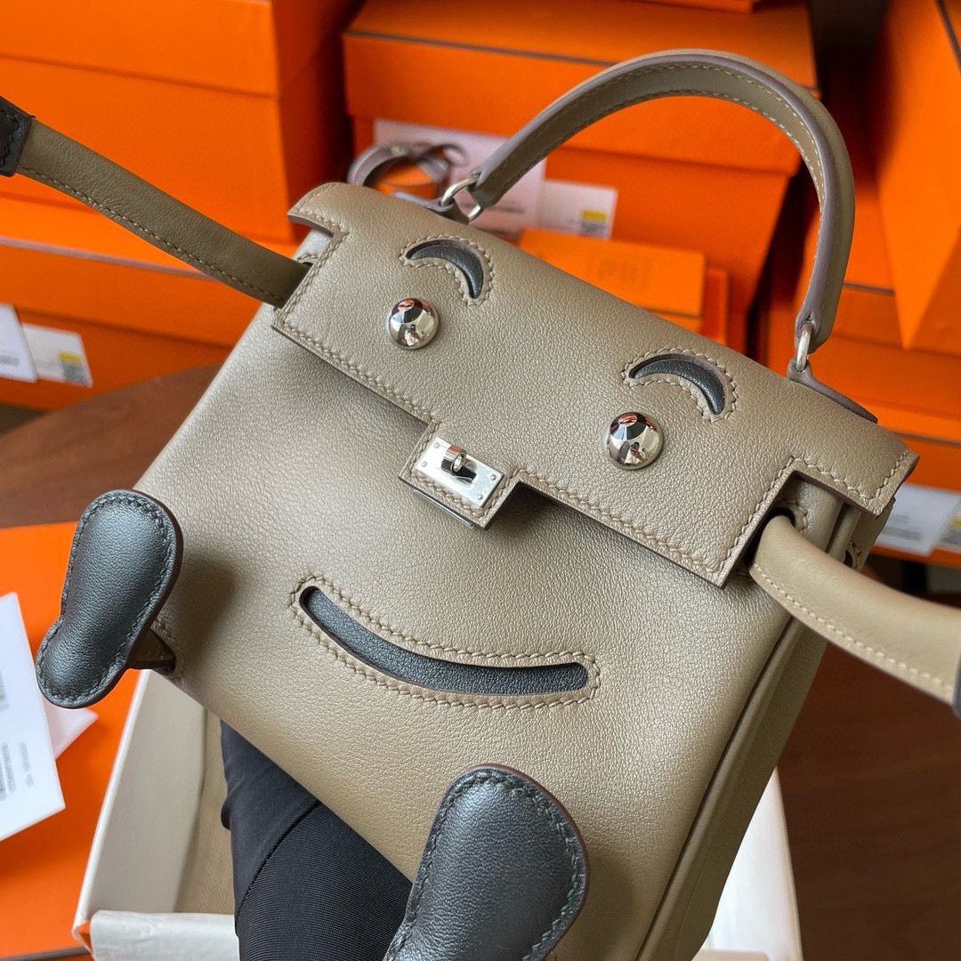 Hermes Kelly Doll Quelle Idole Bag in Taupe Swift Calfskin - Image 9