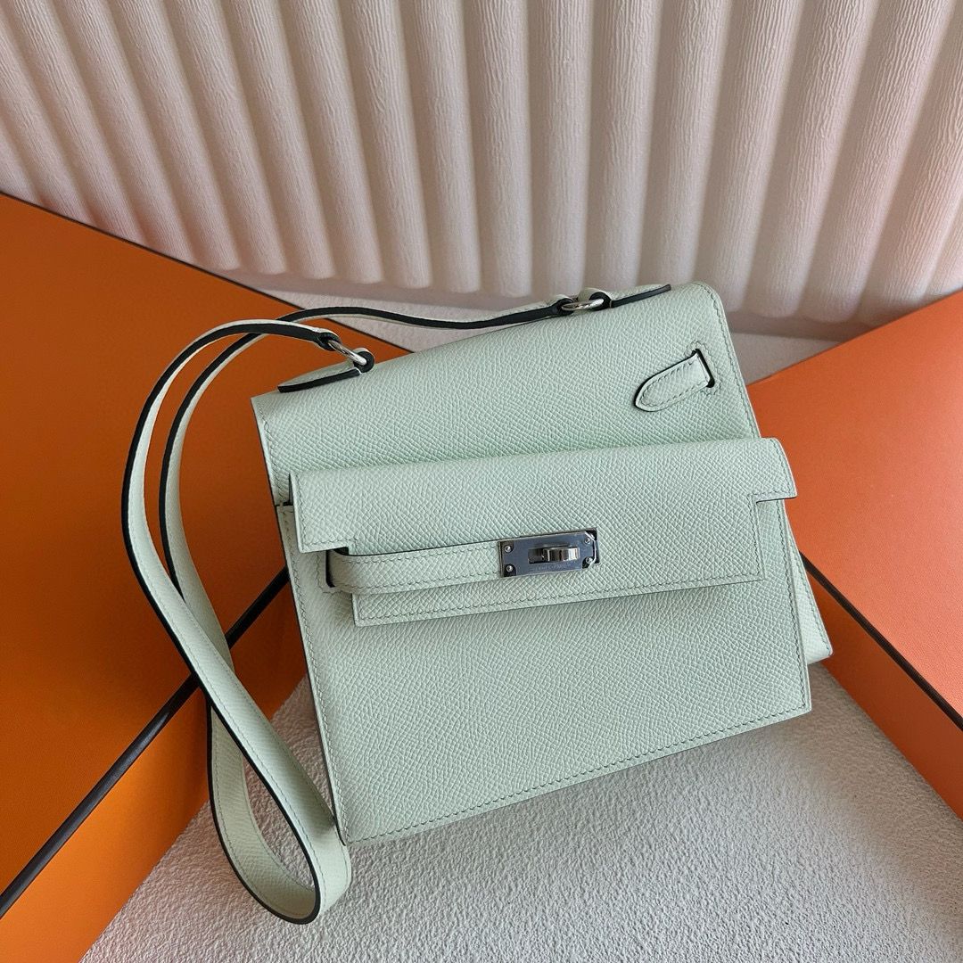 Hermes Kelly En Desordre 20 Handmade Bag in Vert Fizz Epsom Calfskin - Image 3
