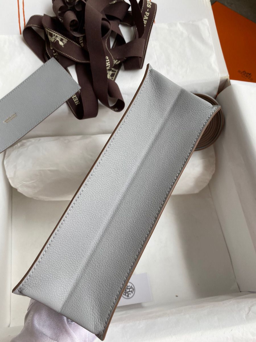 Hermes Kelly Danse II Bag In Blue Glacier Evercolor Calfskin - Image 6