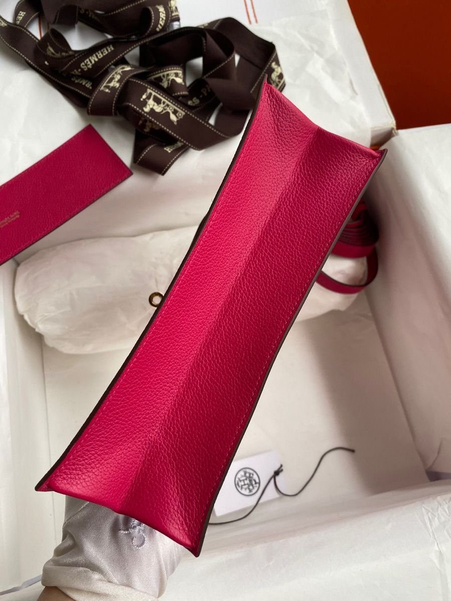 Hermes Kelly Danse II Bag In Rose Mexico Evercolor Calfskin - Image 4