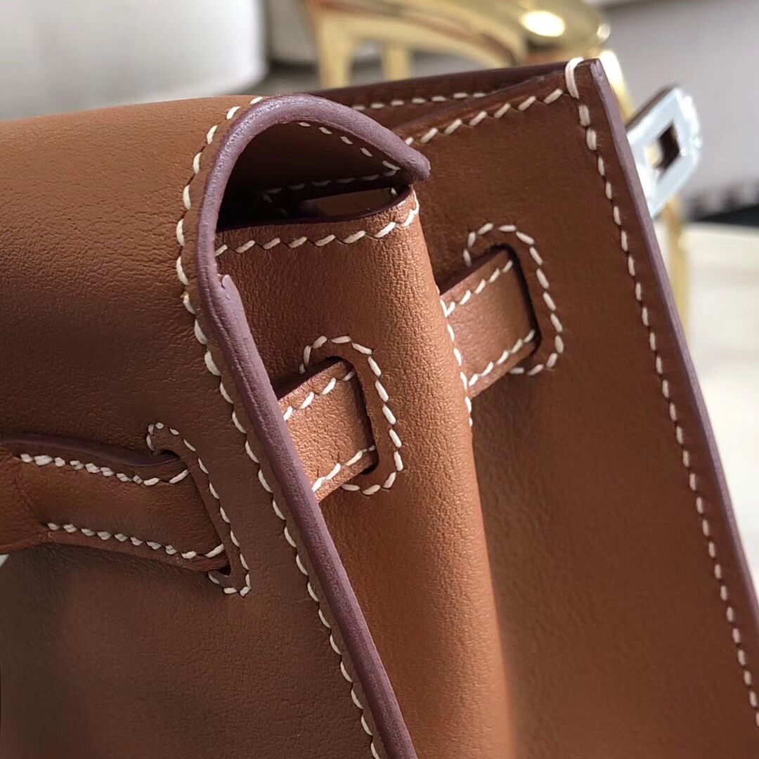 Hermes Kelly Danse Handmade Bag In Gold Swift Leather - Image 7