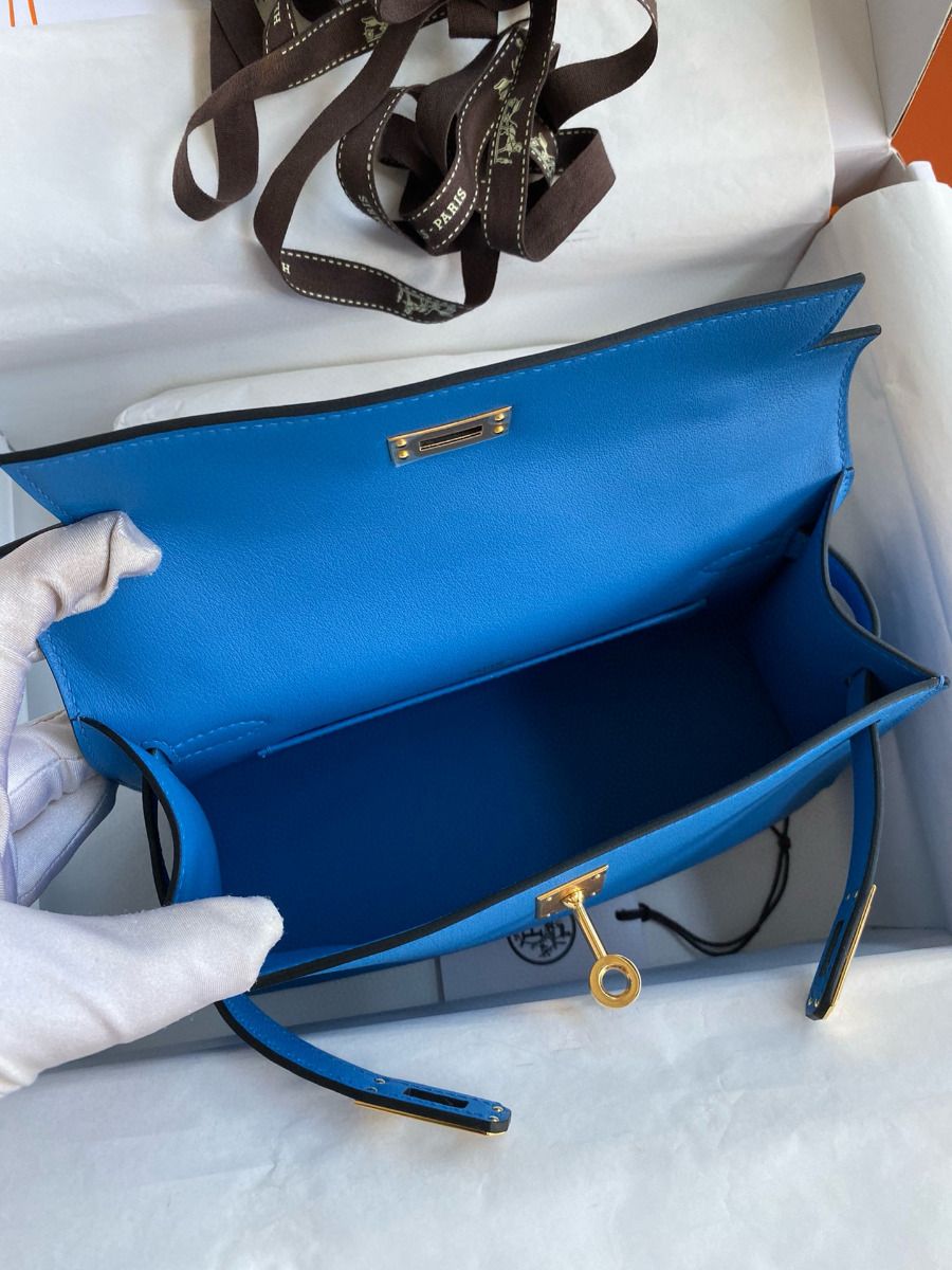 Hermes Kelly Pochette Handmade Bag In Blue Zanzibar Swift Calfskin - Image 9