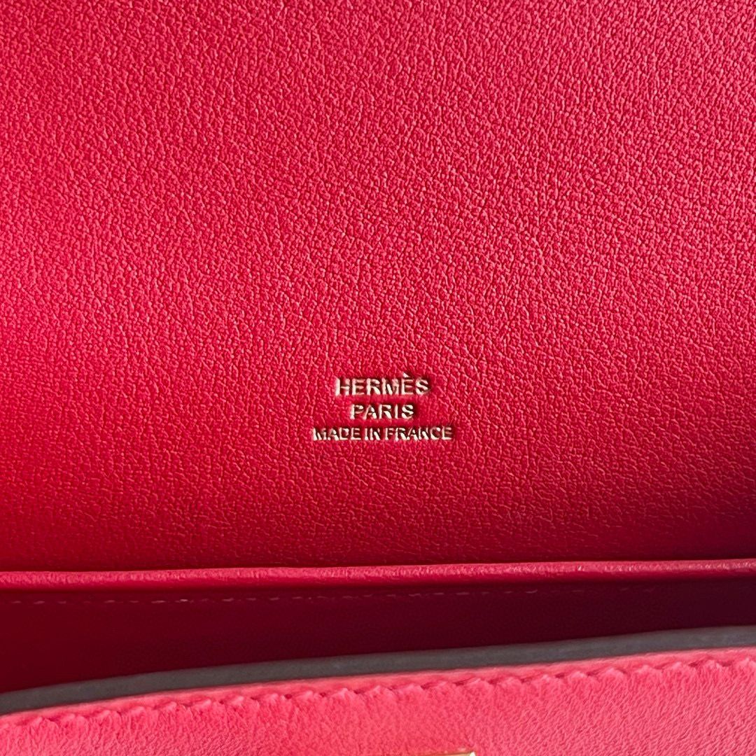 Hermes Kelly Pochette Handmade Bag in Red Swift Calfskin - Image 5