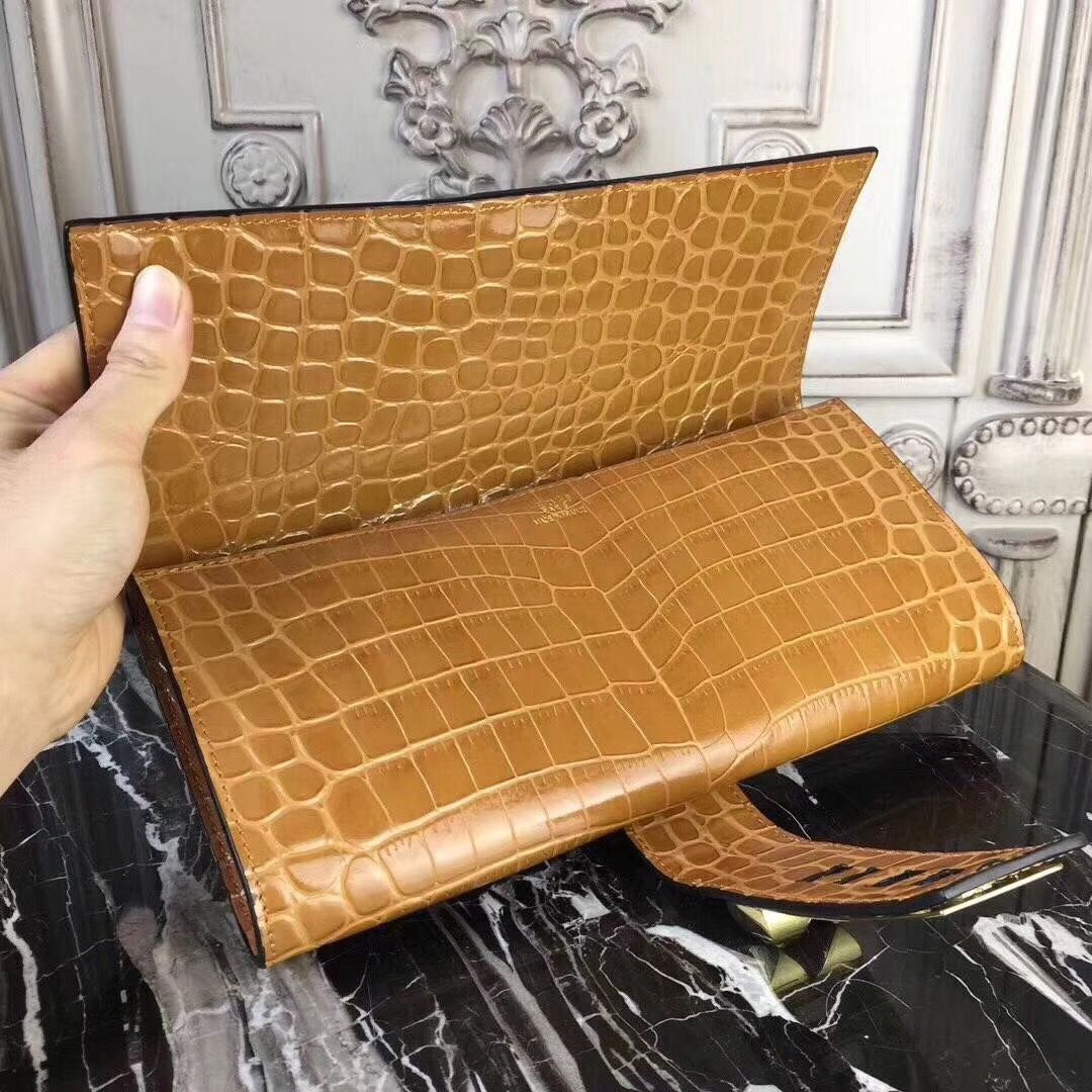 Hermes Medor Clutch Bag In Camarel Crocodile Leather - Image 7