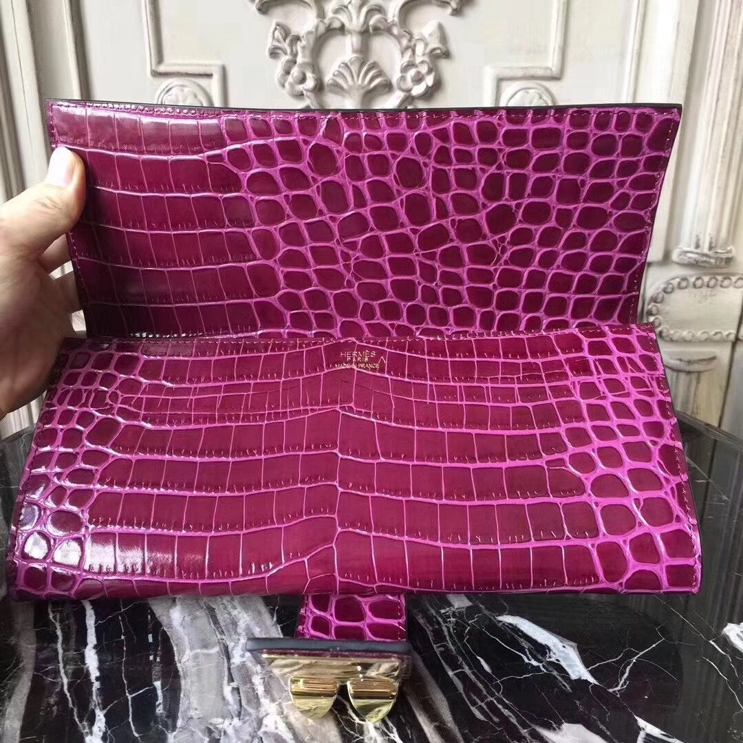 Hermes Medor Clutch Bag In Fuchsia Crocodile Leather - Image 6