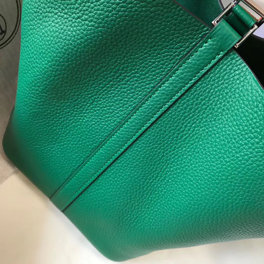 Hermes Picotin Lock 18 Bag In Vert Vertigo Clemence Leather - Image 6