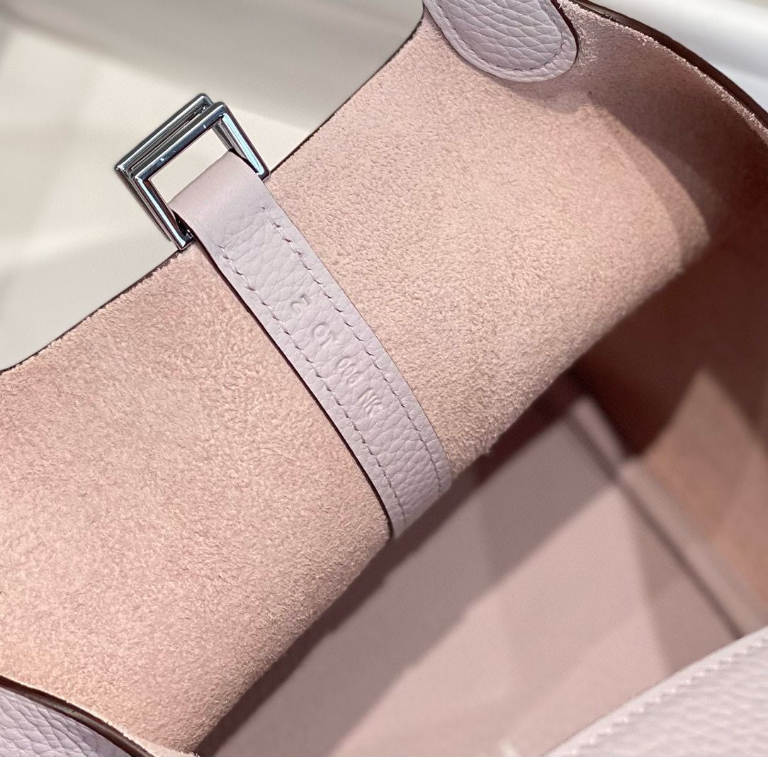 Hermes Picotin Lock 18 Bag In Mauve Pale Clemence Leather - Image 9