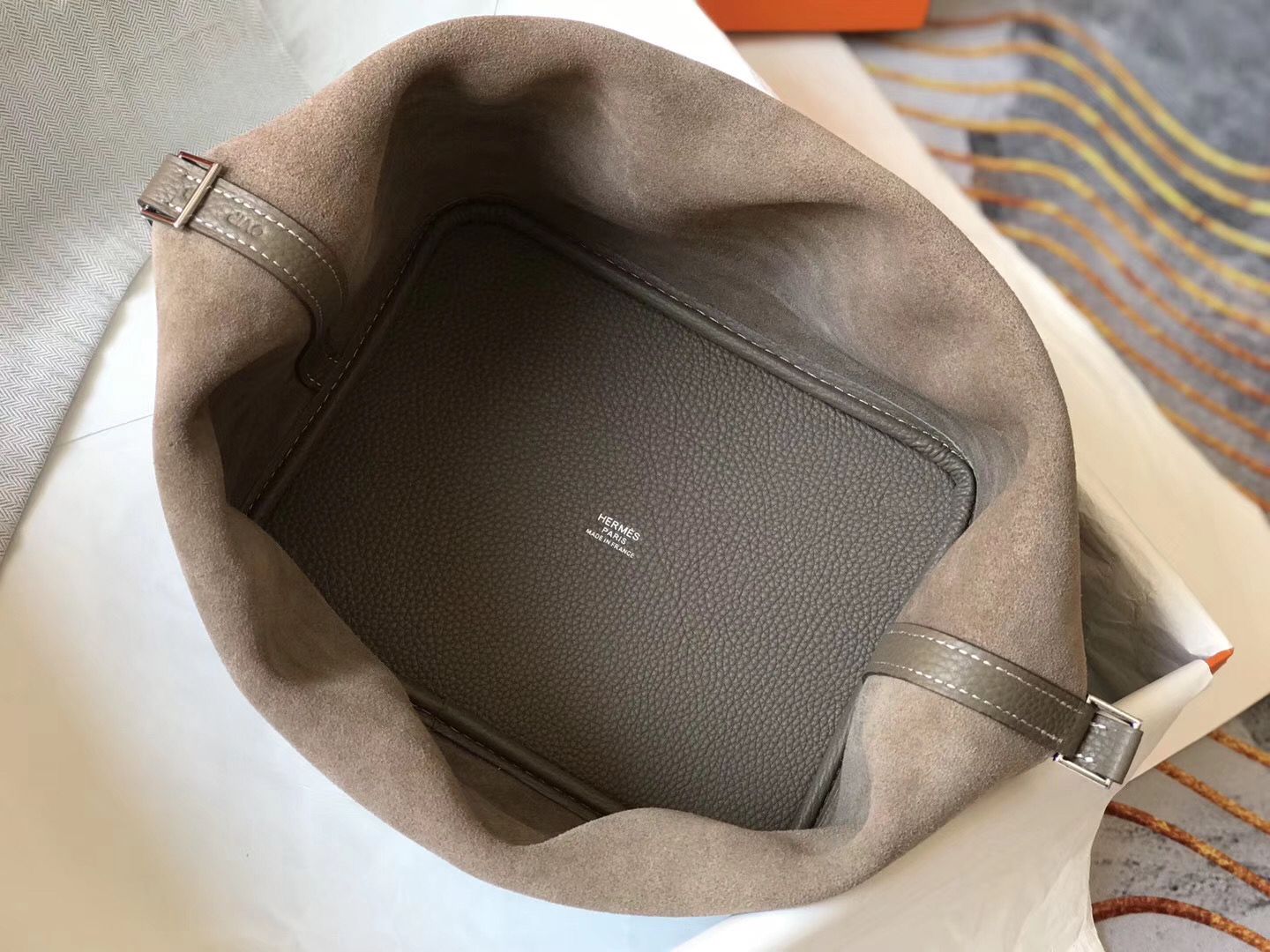 Hermes Picotin Lock 18 Bag In Trench Clemence Leather - Image 5