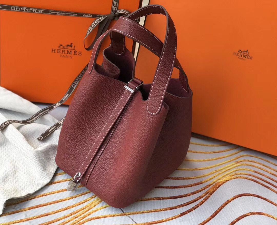 Hermes Picotin Lock 22 Bag In Bordeaux Clemence Leather - Image 3