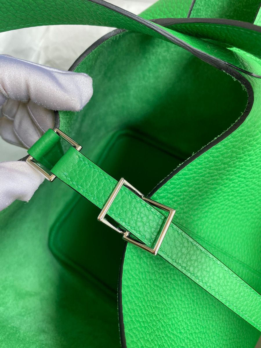 Hermes Picotin Lock 18 Handmade Bag in Bambou Clemence Leather - Image 5