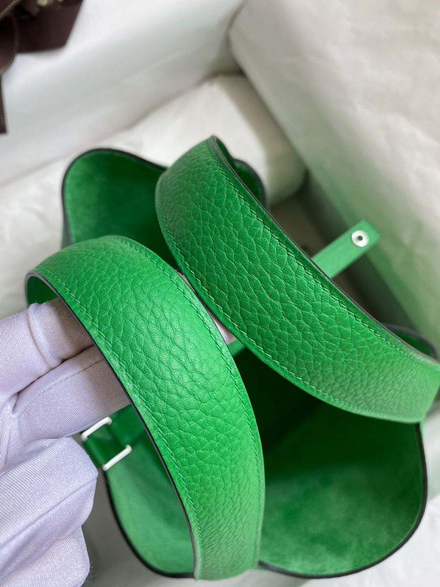 Hermes Picotin Lock 18 Handmade Bag in Bambou Clemence Leather - Image 6