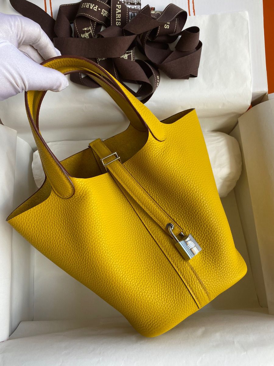 Hermes Picotin Lock 18 Handmade Bag in Jaune Ambre Clemence Leather - Image 3