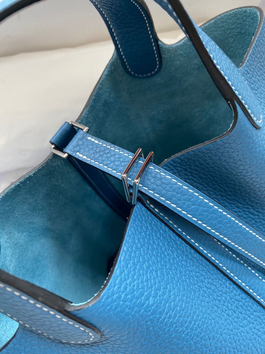 Hermes Picotin Lock 22 Handmade Bag in Blue Jean Clemence Leather - Image 5