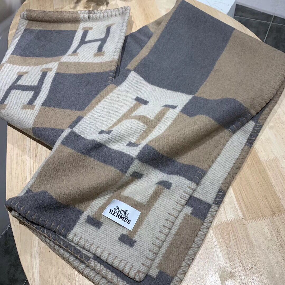 Hermes Nature Avalon Bayadere Throw Blanket - Image 7
