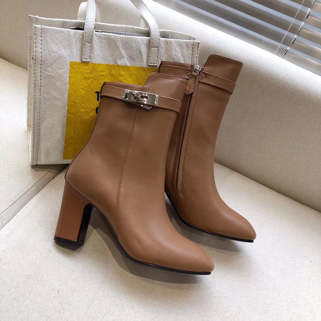 Hermes Camel Joueuse Ankle Boots - Image 6