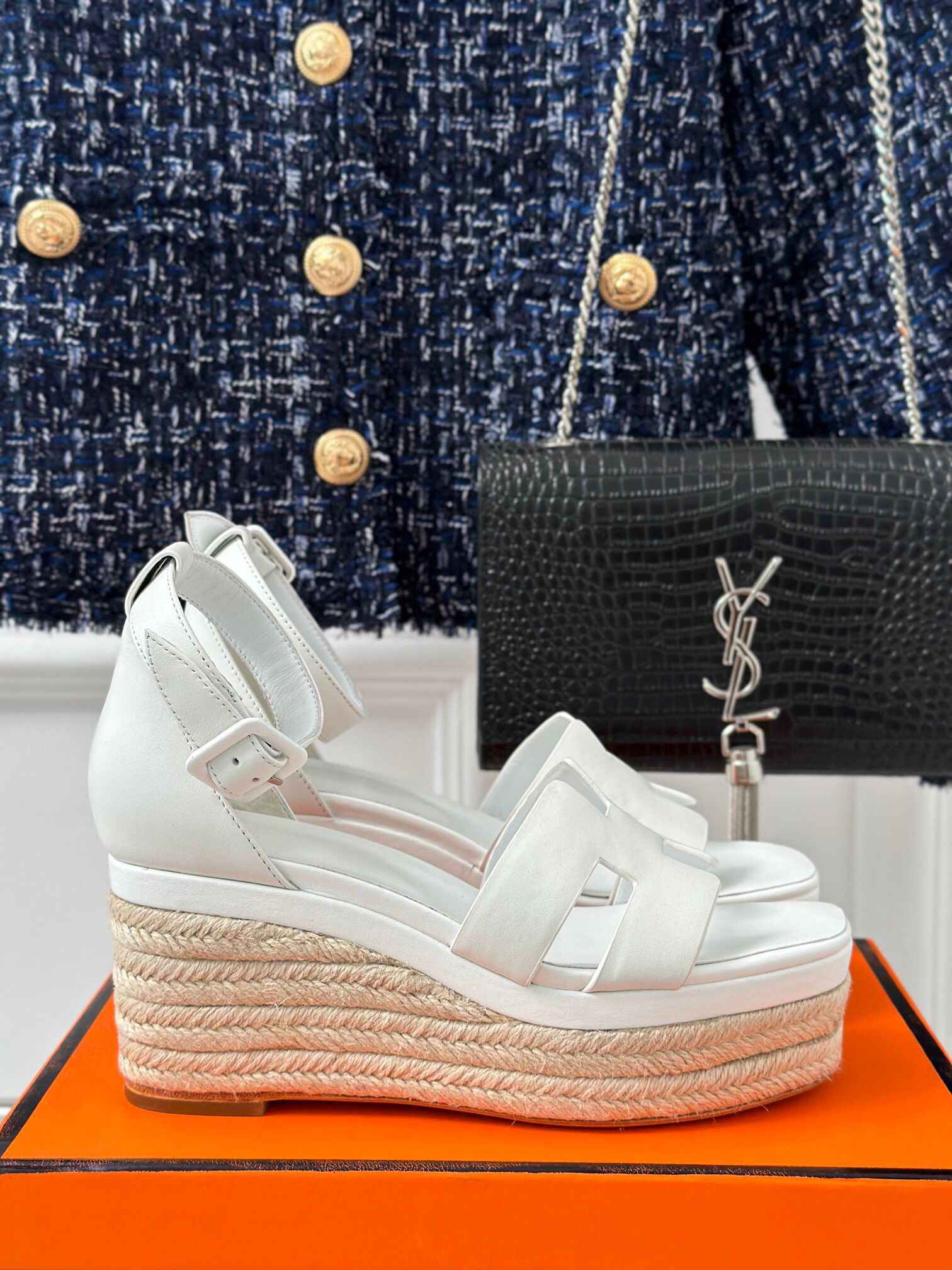 Hermes Elda Espadrilles in White Leather - Image 3