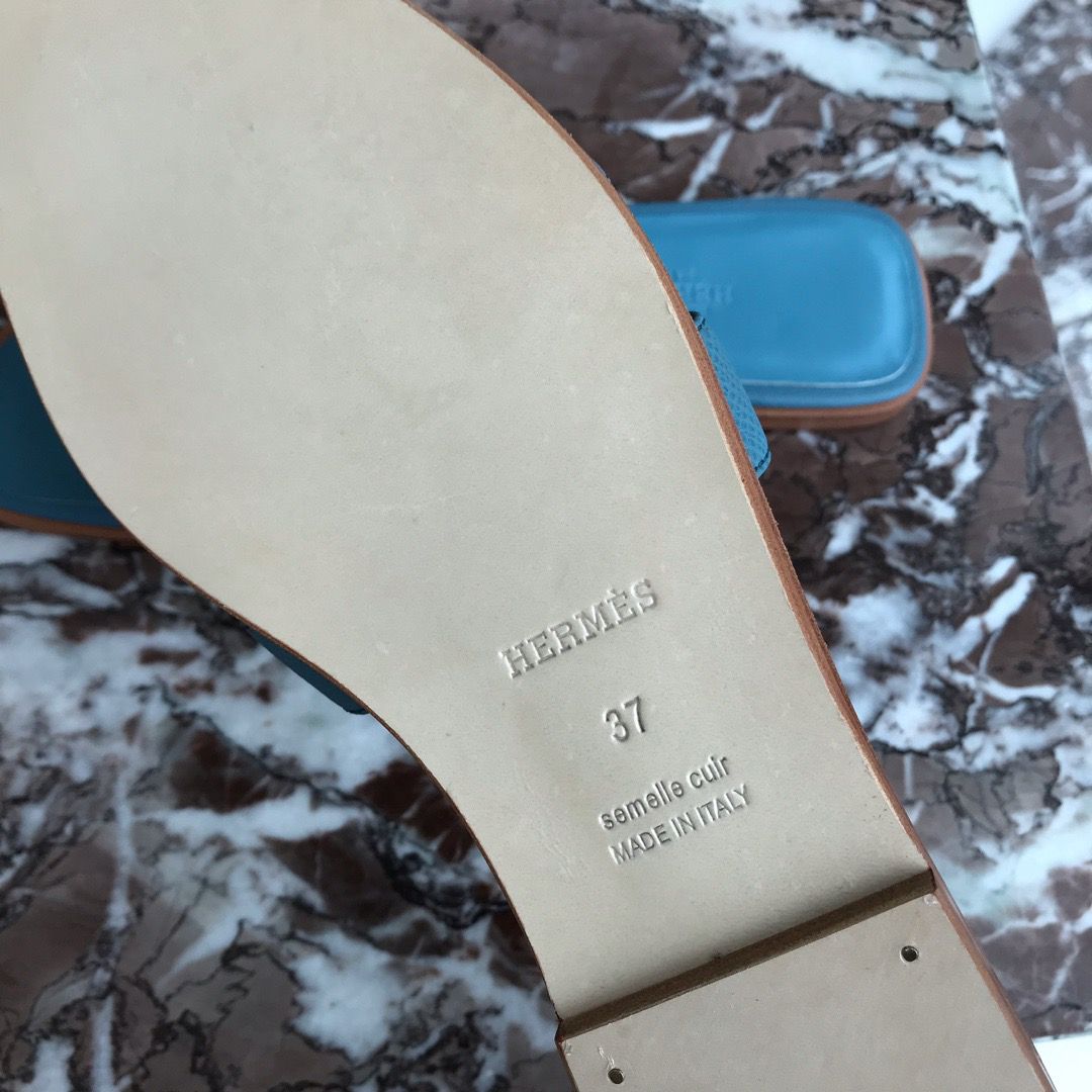 Hermes Oran Slide Sandals In Blue du Nord Epsom Calfskin - Image 6