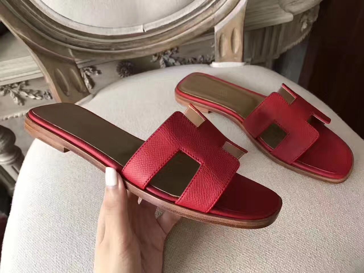 Hermes Oran Sandals In Red Epsom Leather - Image 6