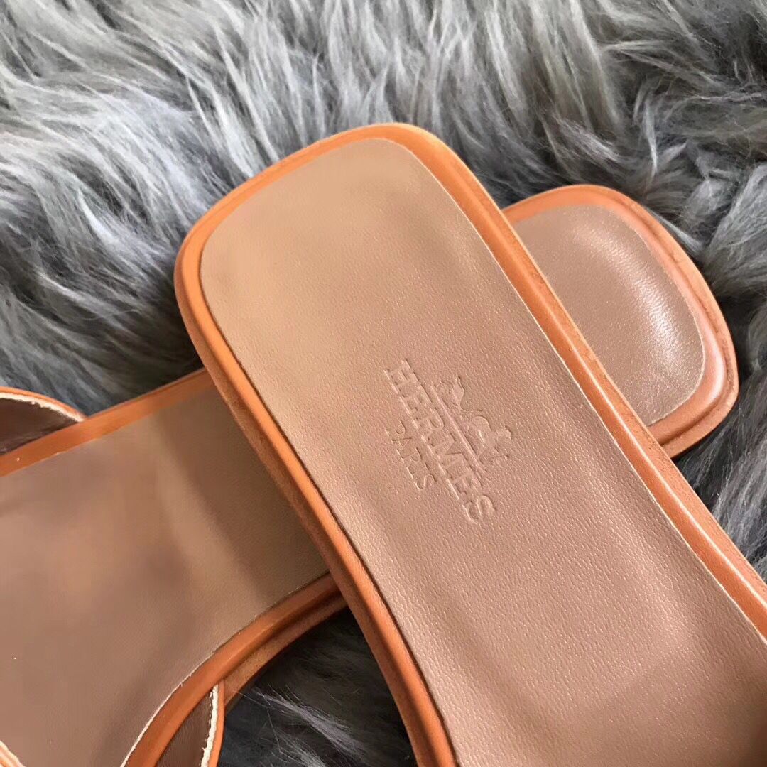 Hermes Oran Sandals In Brown Swift Leather - Image 4