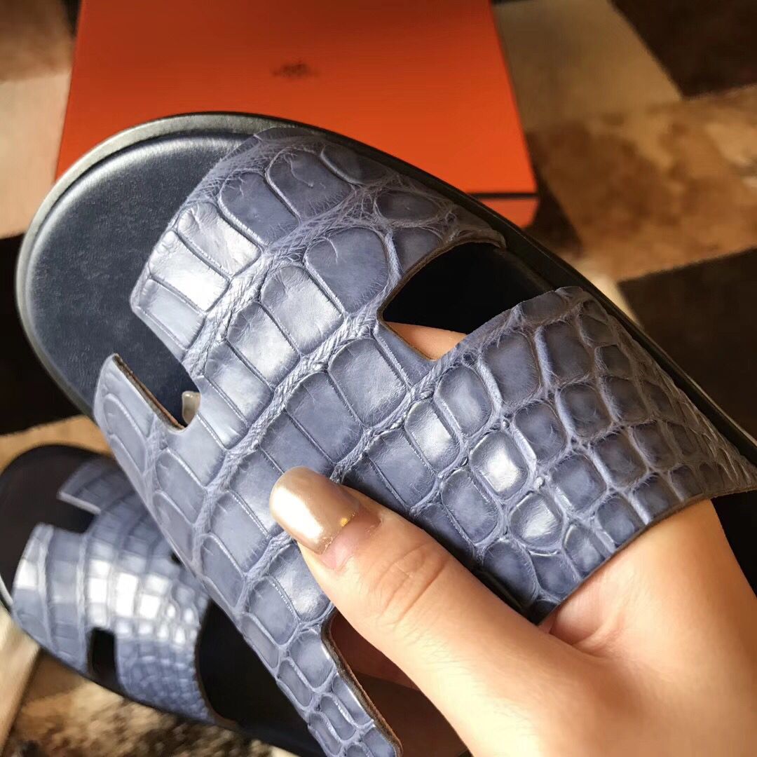 Hermes Izmir Sandals In Blue Matte Niloticus Crocodile - Image 3