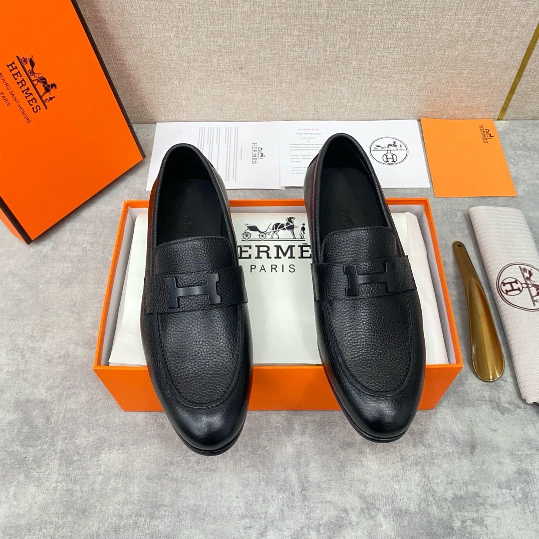 Hermes Men's Paris Loafers in Black Taurillon Leather - Image 3