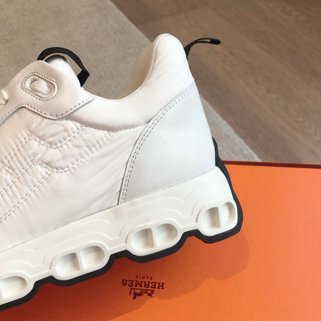 Hermes Men's Impulse Sneakers in White Fabric and Leather - Image 8