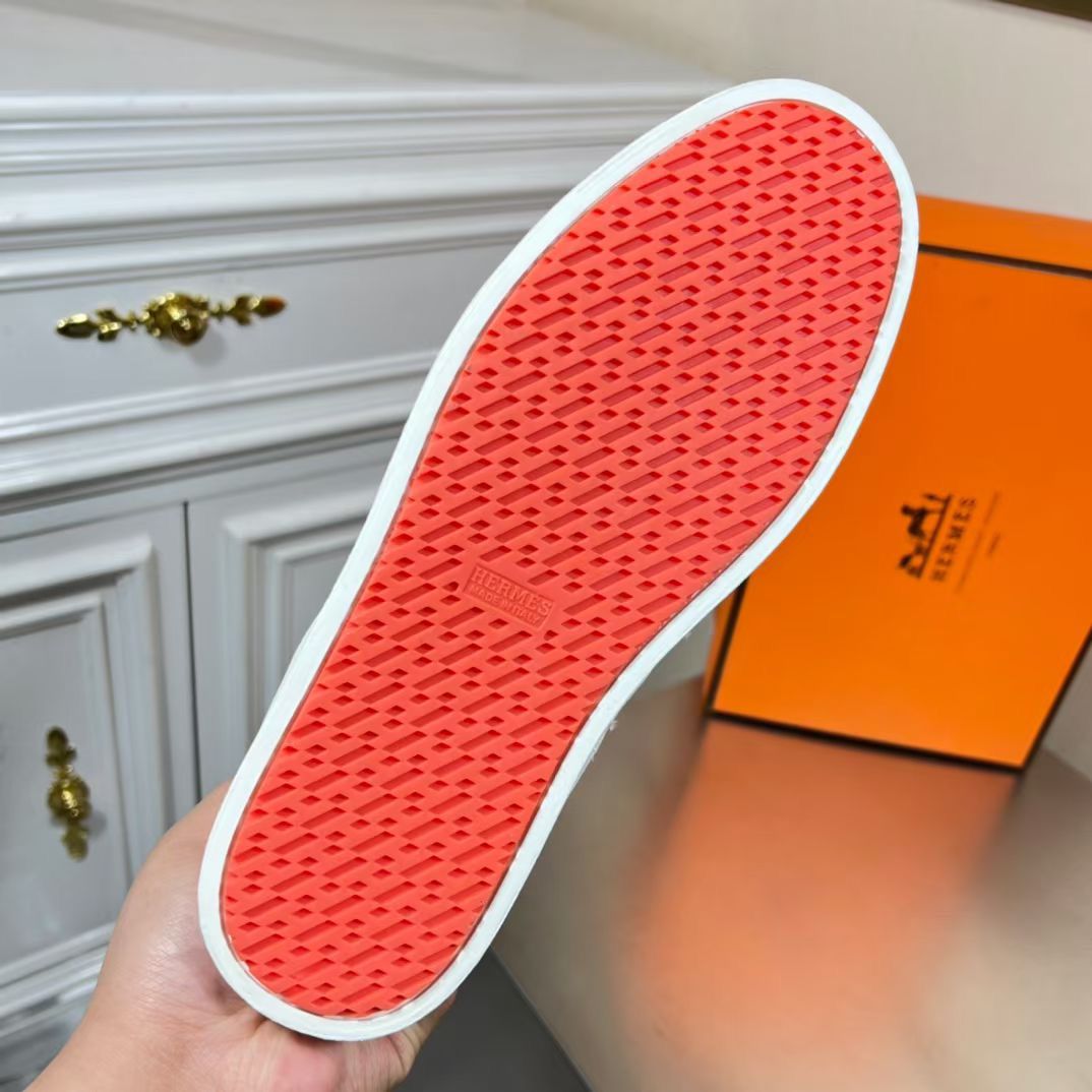 Hermes Boomerang Sneakers In Multicolore Blue Leather - Image 11