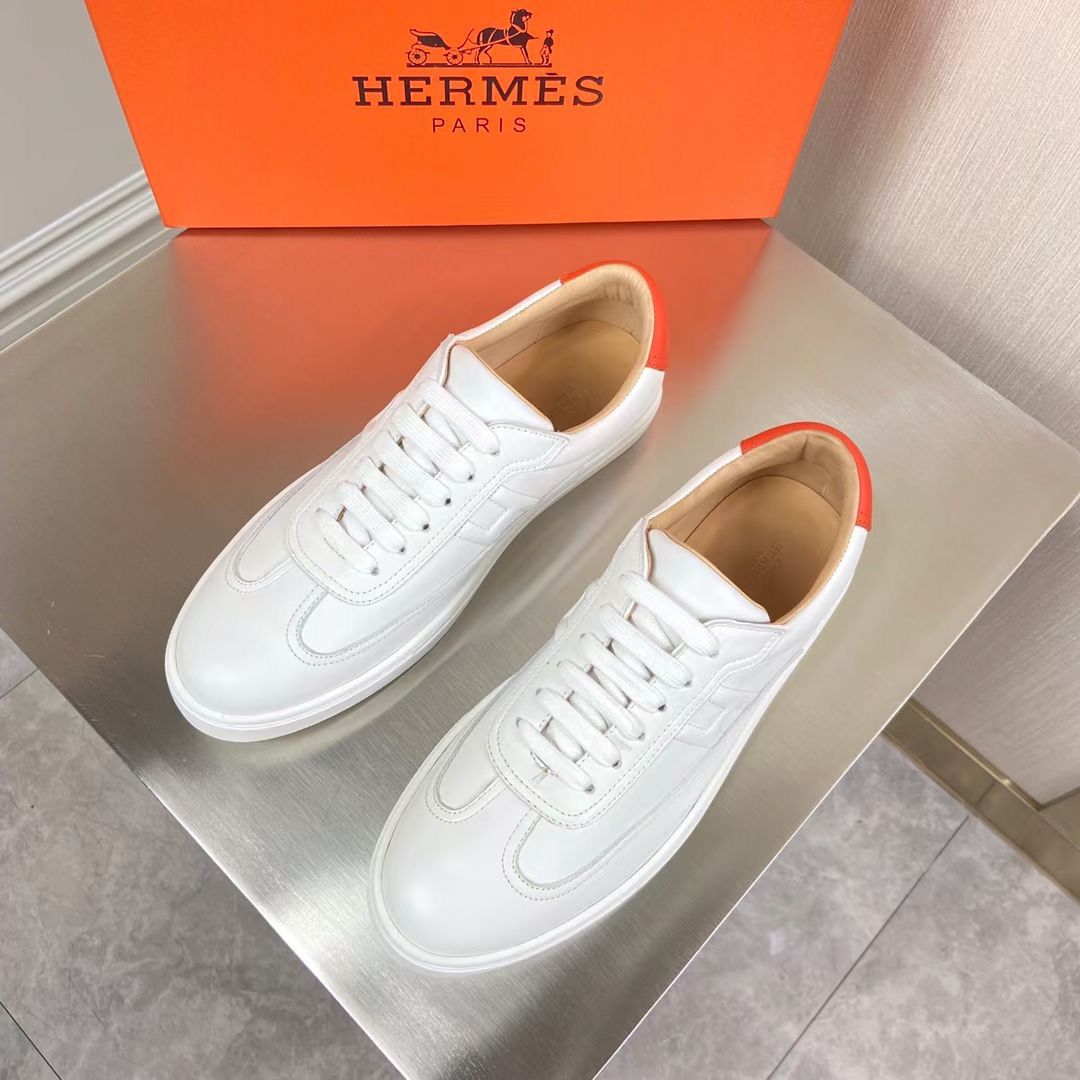 Hermes Men's Quicker Sneakers In White Calfskin - Image 4