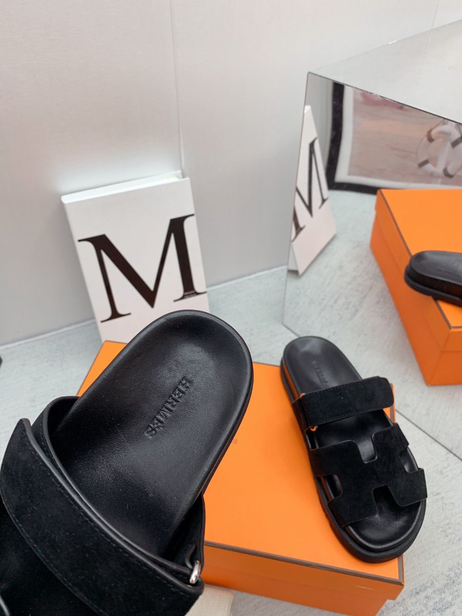 Hermes Men's Chypre Sandals in Black Suede Calfskin - Image 8