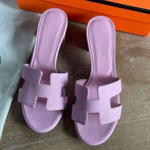 Hermes Oasis Sandals in Mauve Sylvestre Epsom Calfskin
