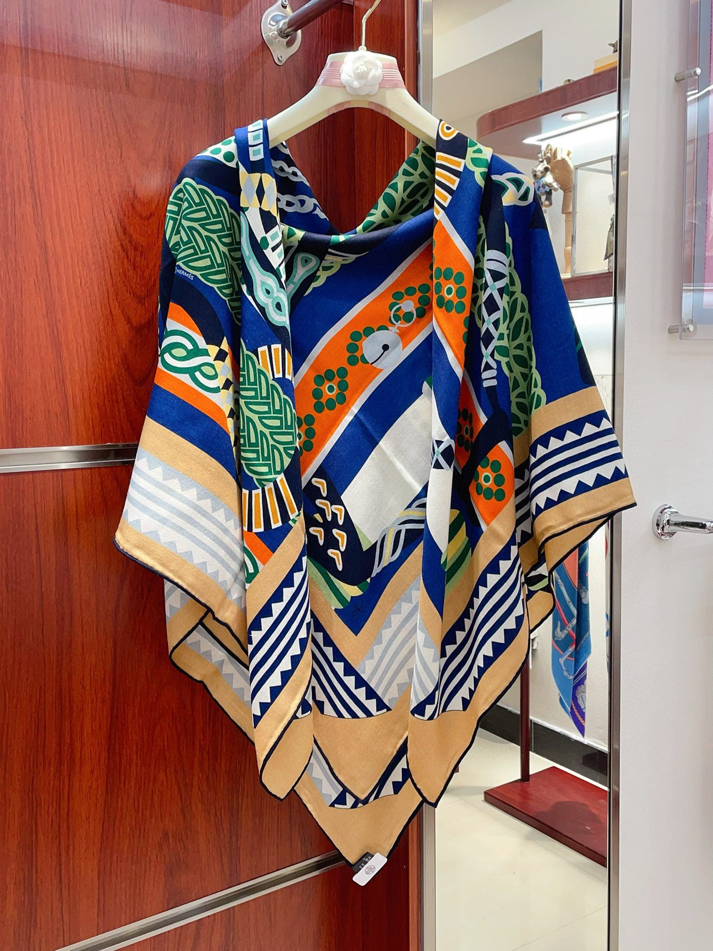 Hermes Multicolore Fantaisie d'Etriers Shawl 140 - Image 5