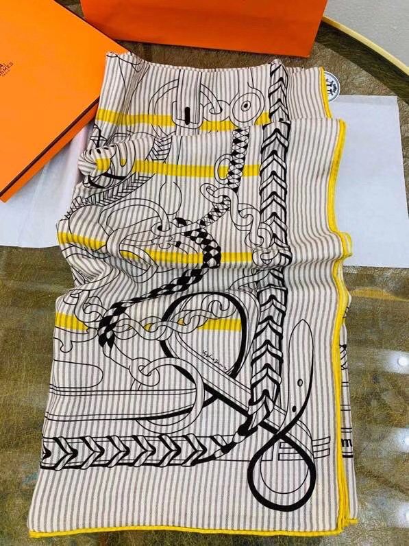 Hermes Grey/Yellow Panoplie Equestre Eyeliner Shawl 140 - Image 6