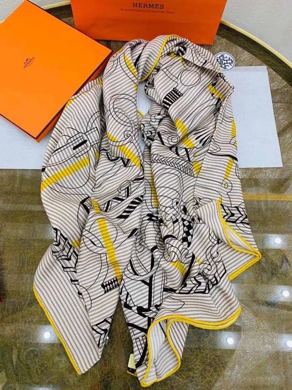 Hermes Grey/Yellow Panoplie Equestre Eyeliner Shawl 140 - Image 7