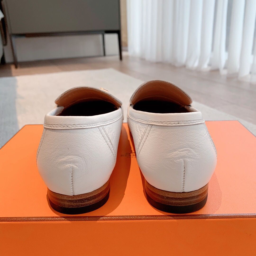 Hermes Women's Paris Loafers in White Goatskin - Image 7