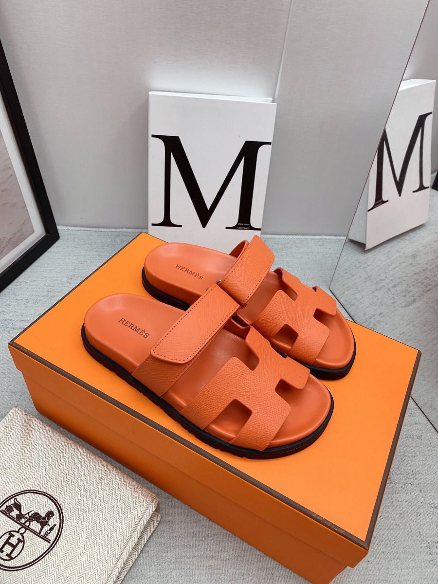 Hermes Women's Chypre Sandals In Orange Epsom Calfskin - Image 4