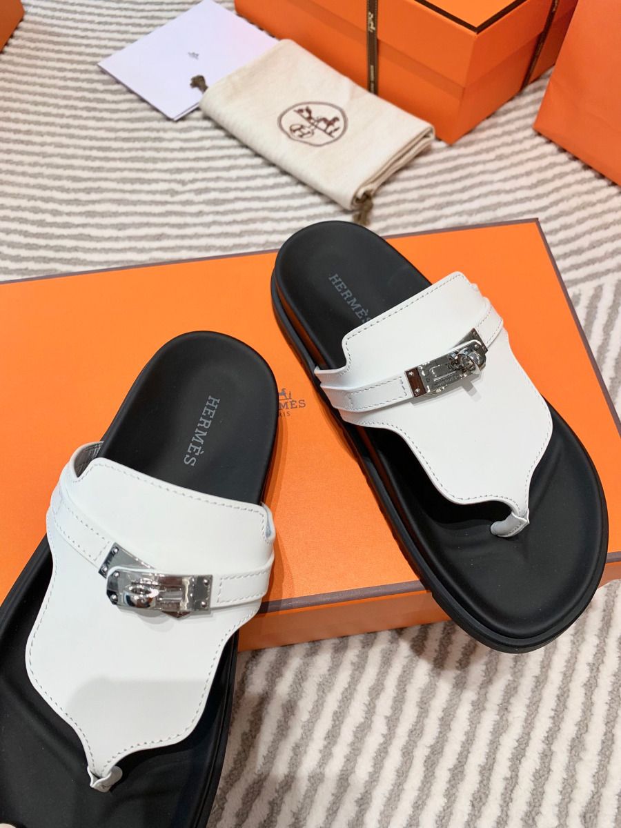 Hermes Empire Sandals in White Calfskin - Image 3