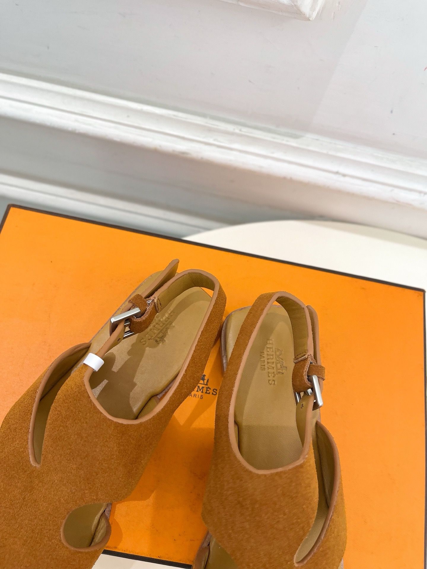 Hermes Karen Sandals in Brown Suede Calfskin - Image 9