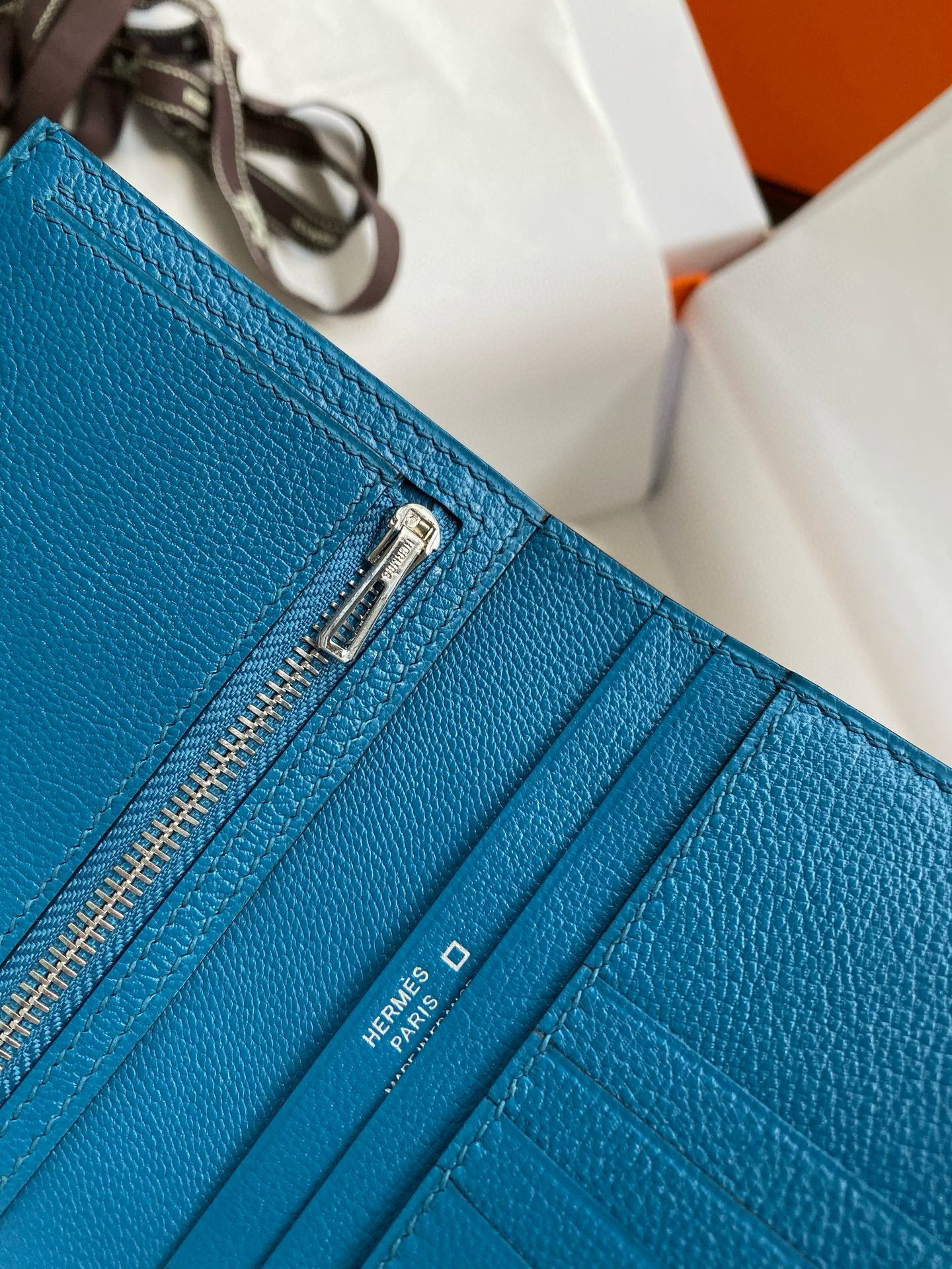 Hermes Bearn Compact Wallet in Blue Izmir Shiny Alligator Leather - Image 6