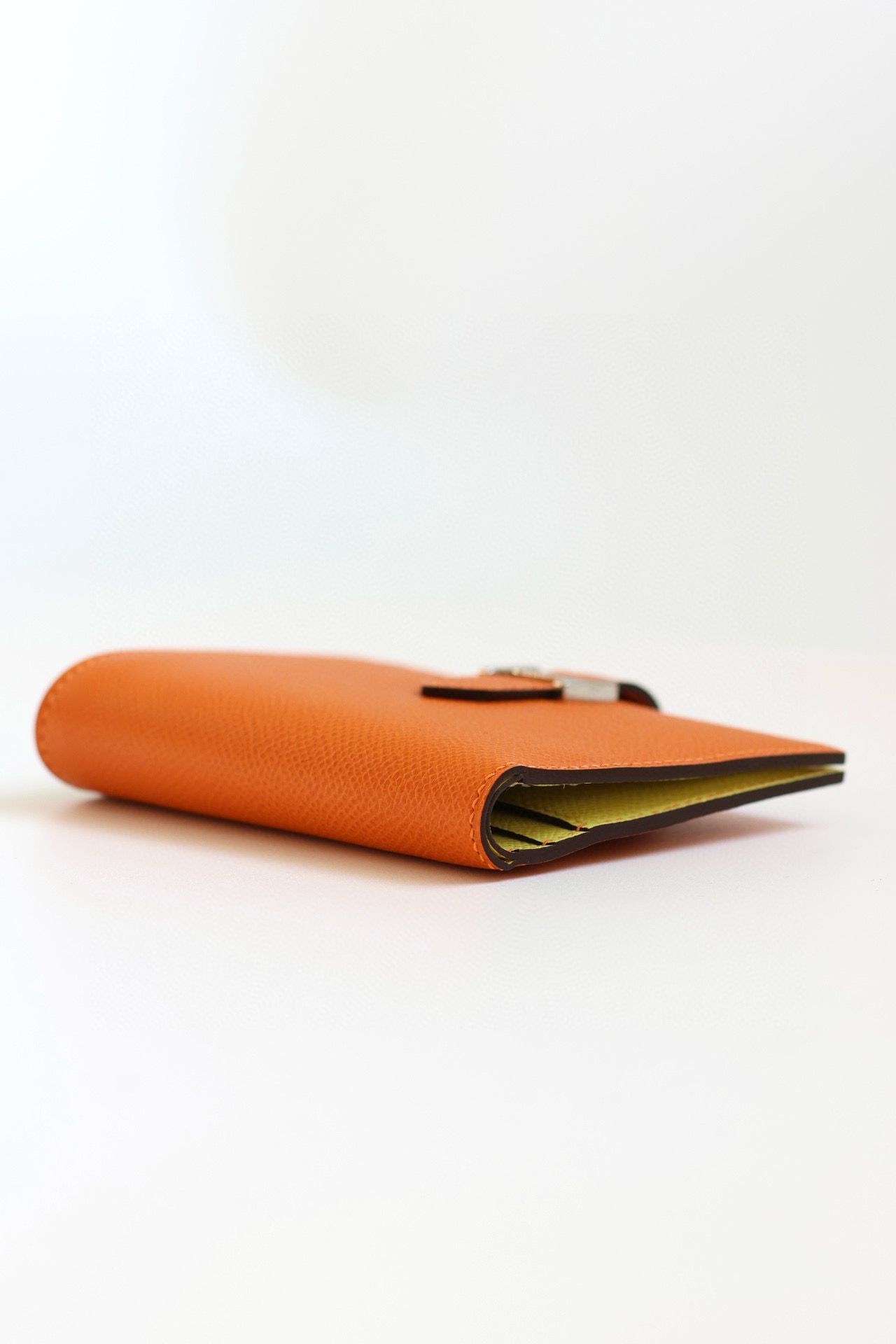 Hermes Bearn Compact Verso Handmade Wallet in Orange Epsom Calfskin - Image 9